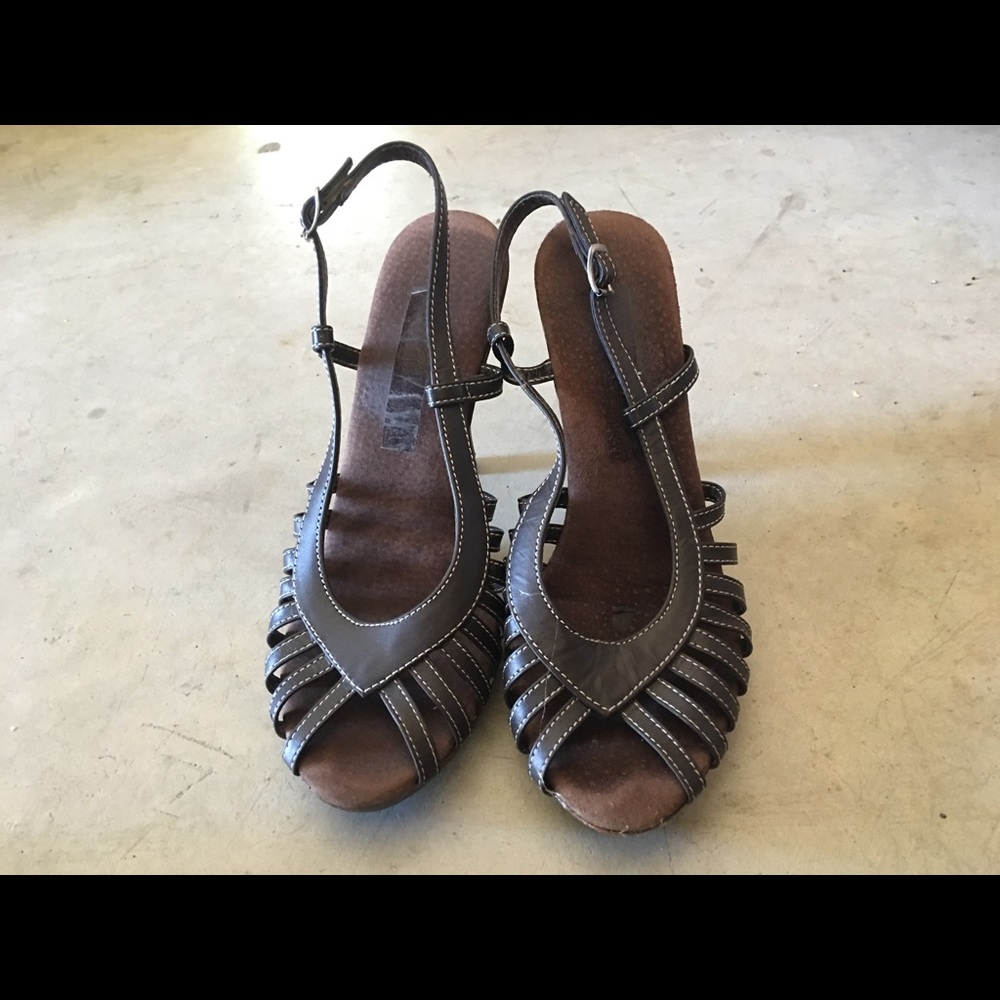 Leather heels
